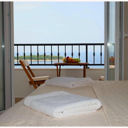 Apartmani Makelja Примоштен Экстерьер фото