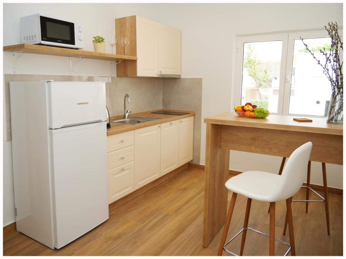 Apartmani Makelja Примоштен Экстерьер фото