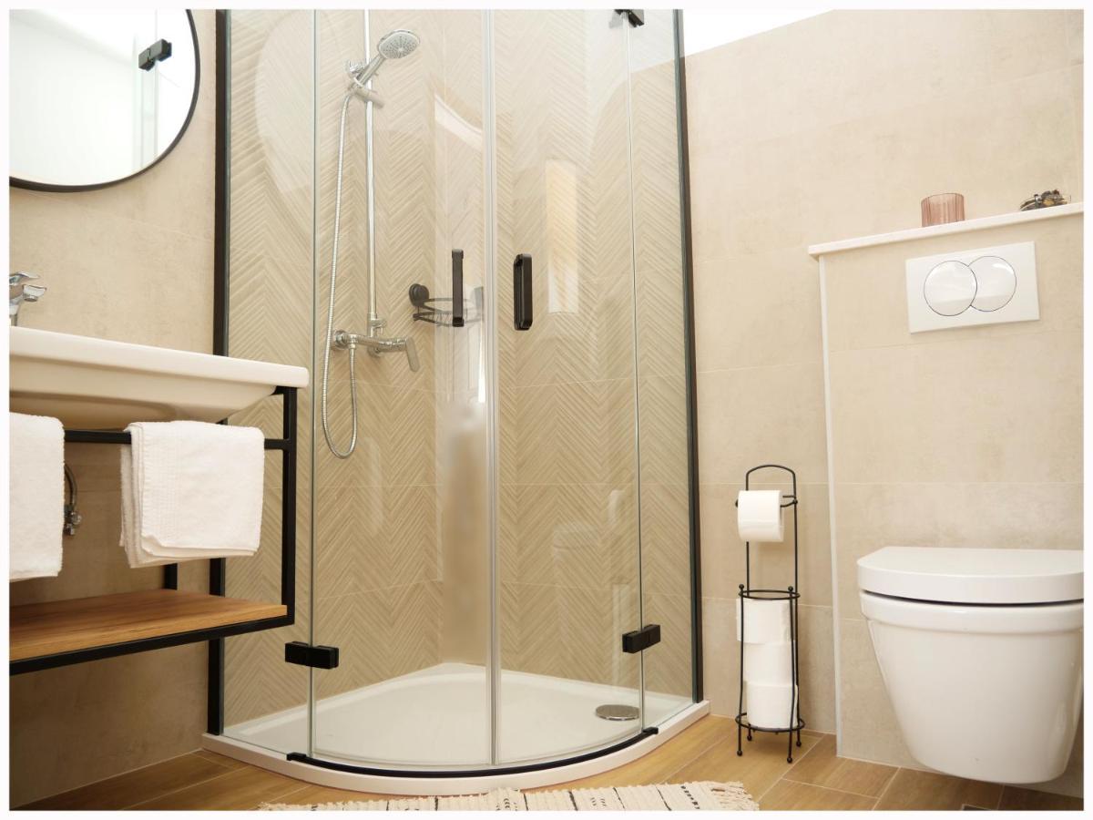Apartmani Makelja Примоштен Экстерьер фото